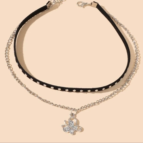 ❤️Layered Black Studded Choker and Silver Butterfly Necklace - Picture 2 of 4